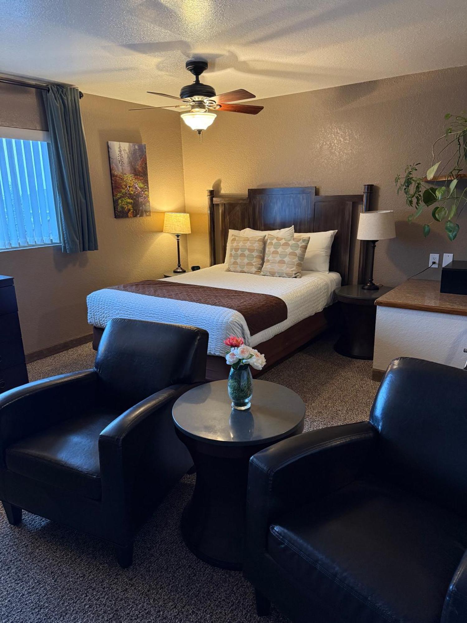 Mountain View Lodge Chelan Dış mekan fotoğraf